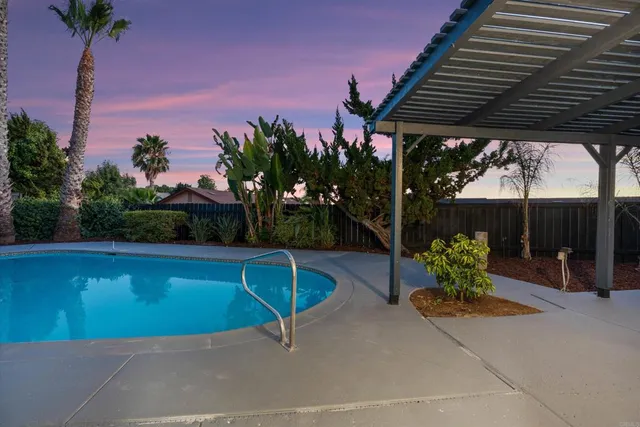 $1,049,999 | 1708 Harold Road, Escondido, CA 92026