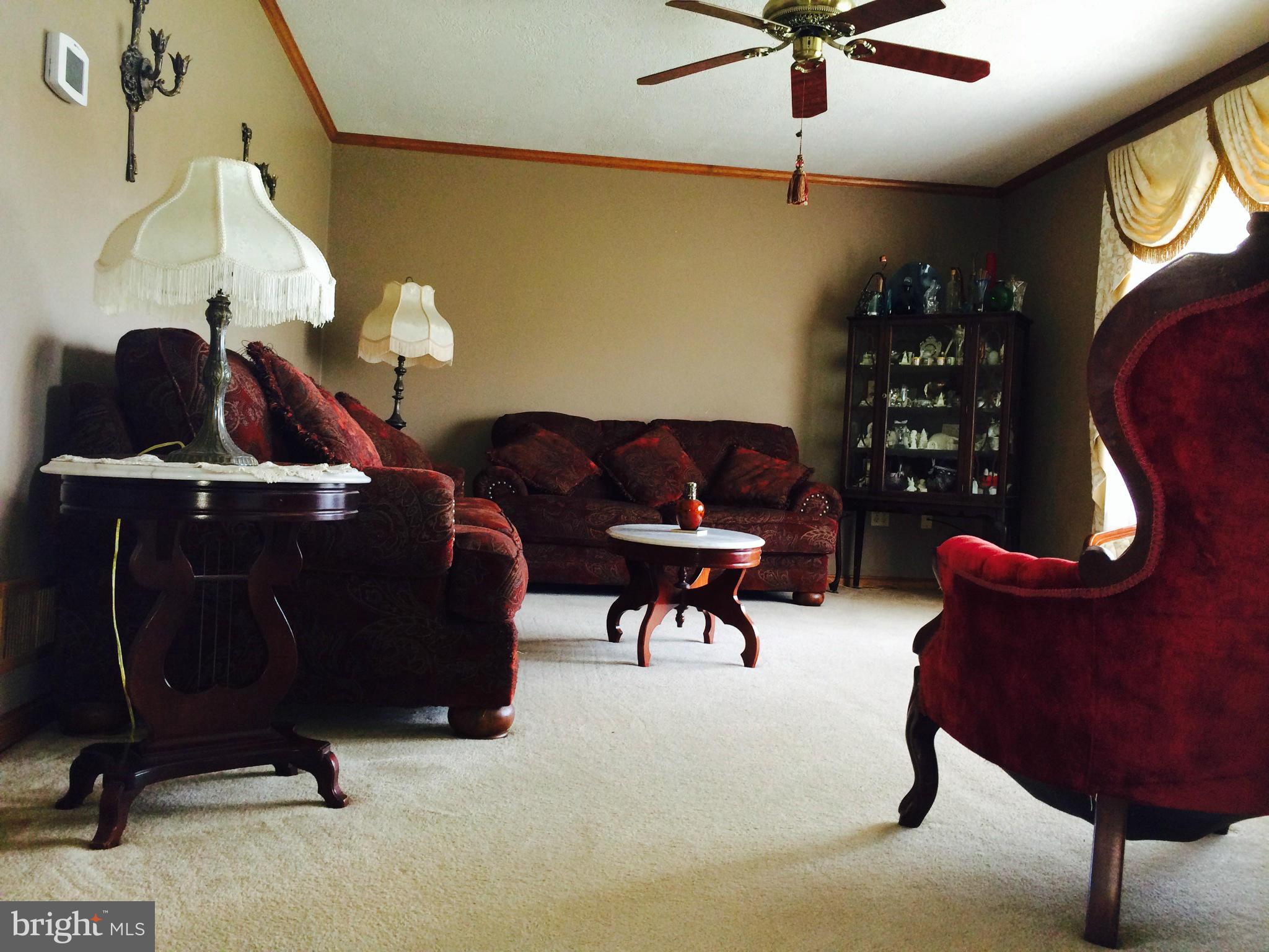 4422 Upper Beckleysville Road Hampstead, MD 21074 - Photo 7 of 21 Living Room