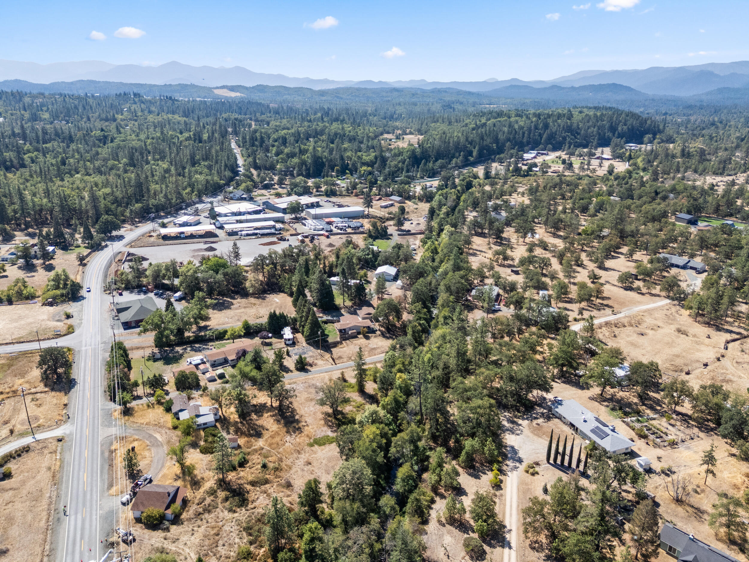 8538 Monument Drive Merlin, OR 97532 - Photo 30 of 47 30_8538 monument dr, grants pass-dr-03