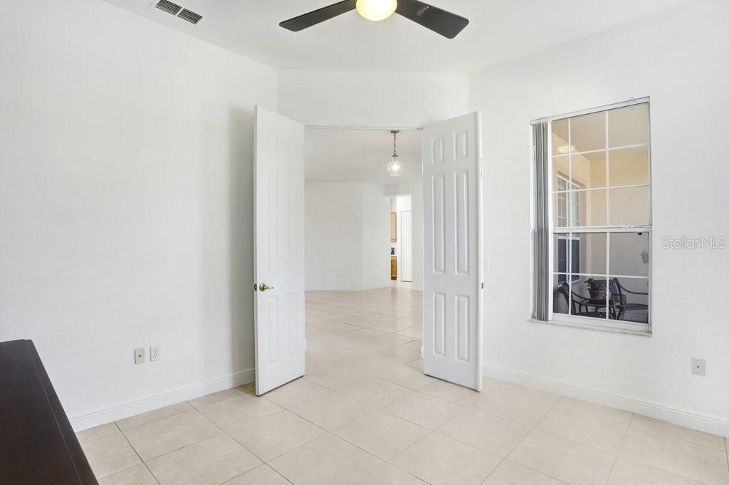 699 Glendora Road Kissimmee, FL 34759 - Photo 15 of 56 en view interior of the house