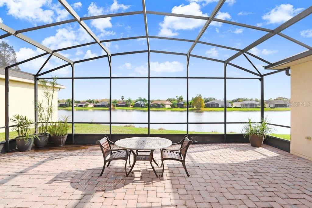 699 Glendora Road Kissimmee, FL 34759 - Photo 5 of 56 a view of a indoor swimming pool