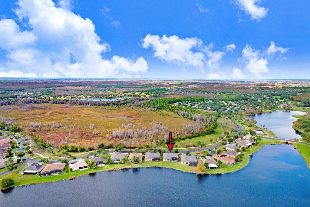 699 Glendora Road Kissimmee, FL 34759 - Photo 52 of 56 a view of a city and an ocean