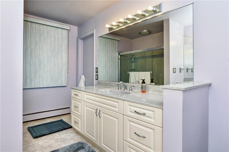 1207 Gringo Road Aliquippa, PA 15001 - Photo 12 of 18 Gallery Image 12