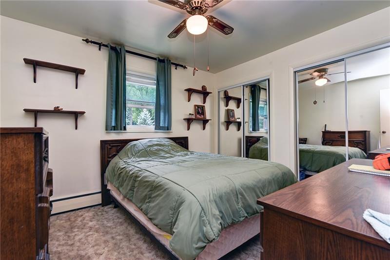 1207 Gringo Road Aliquippa, PA 15001 - Photo 16 of 18 Gallery Image 16
