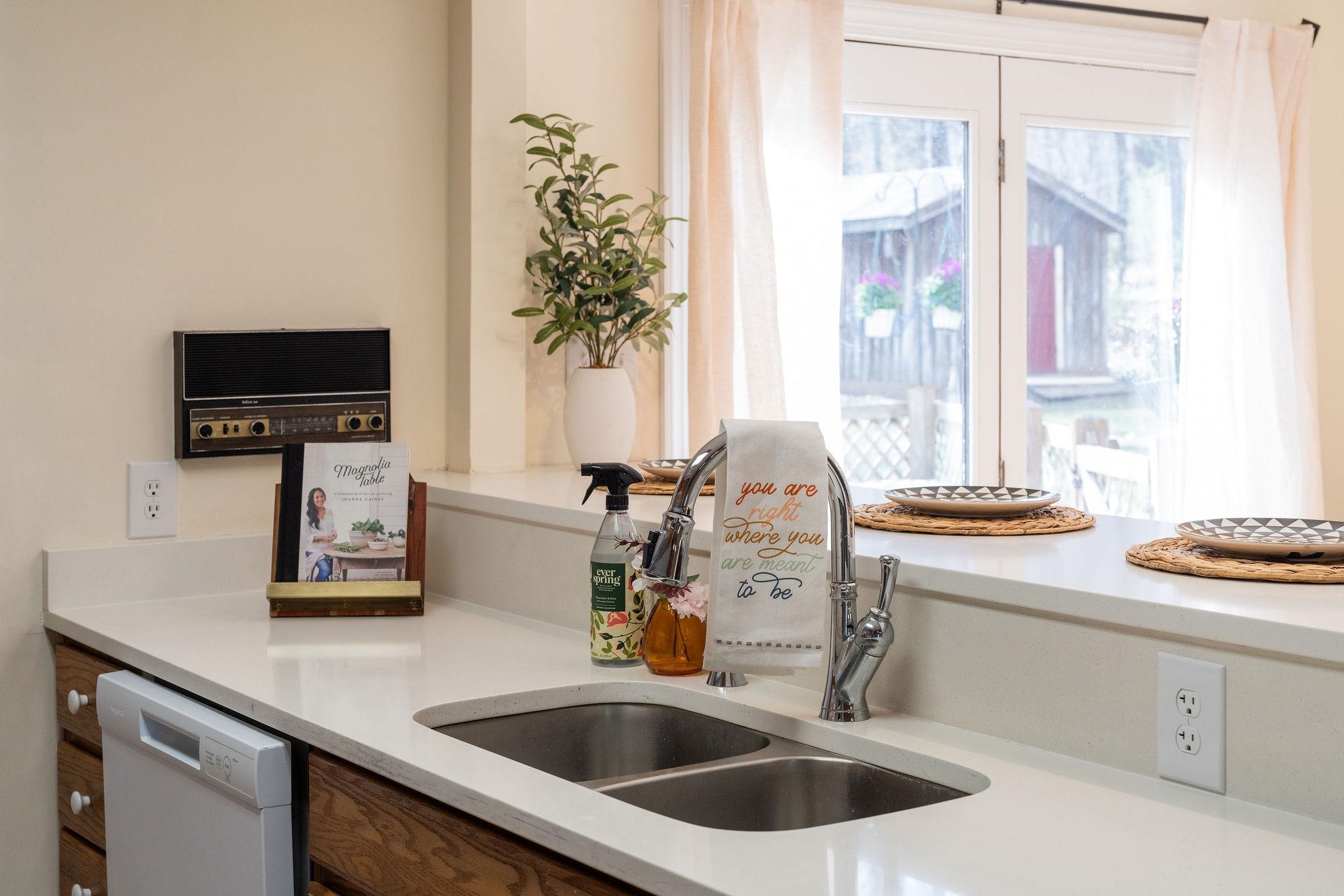 773 Ladd Road Fishersville, VA 22939 - Photo 15 of 61