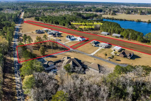 $132,000 | 206 Mooney Court, Loris, SC 29569