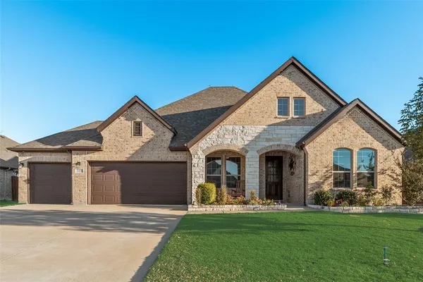 $445,995 | 237 Chesapeake Drive, Forney, TX 75126