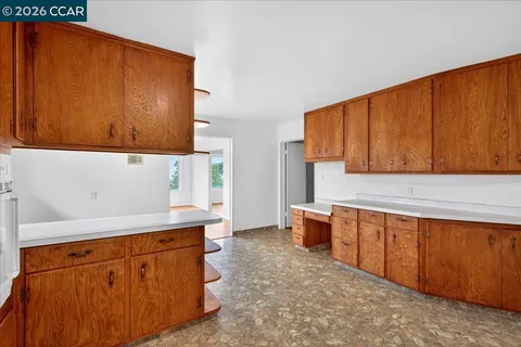 $1,100,000 | 1374 Santa Clara Street, Richmond, CA 94804