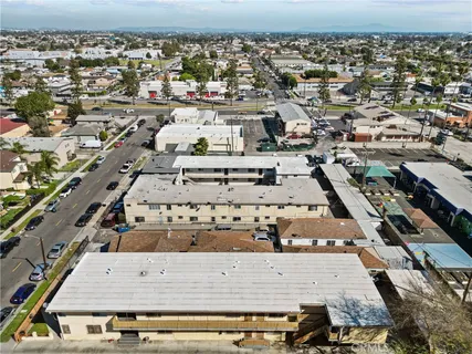 $1,300,000 | 1036 West 95th Street, Los Angeles, CA 90044