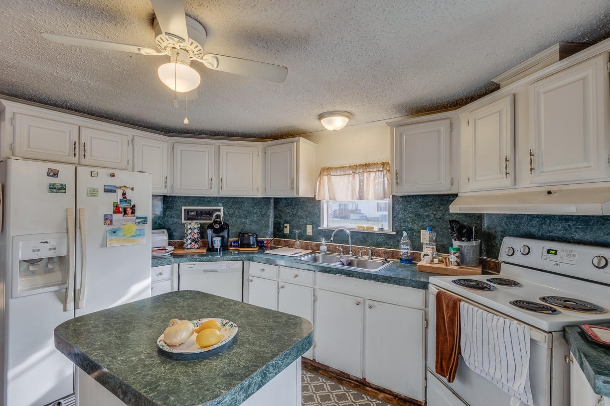 208 Woods Road Portland, TN 37148 - Photo 6 of 28 Gallery Image 6