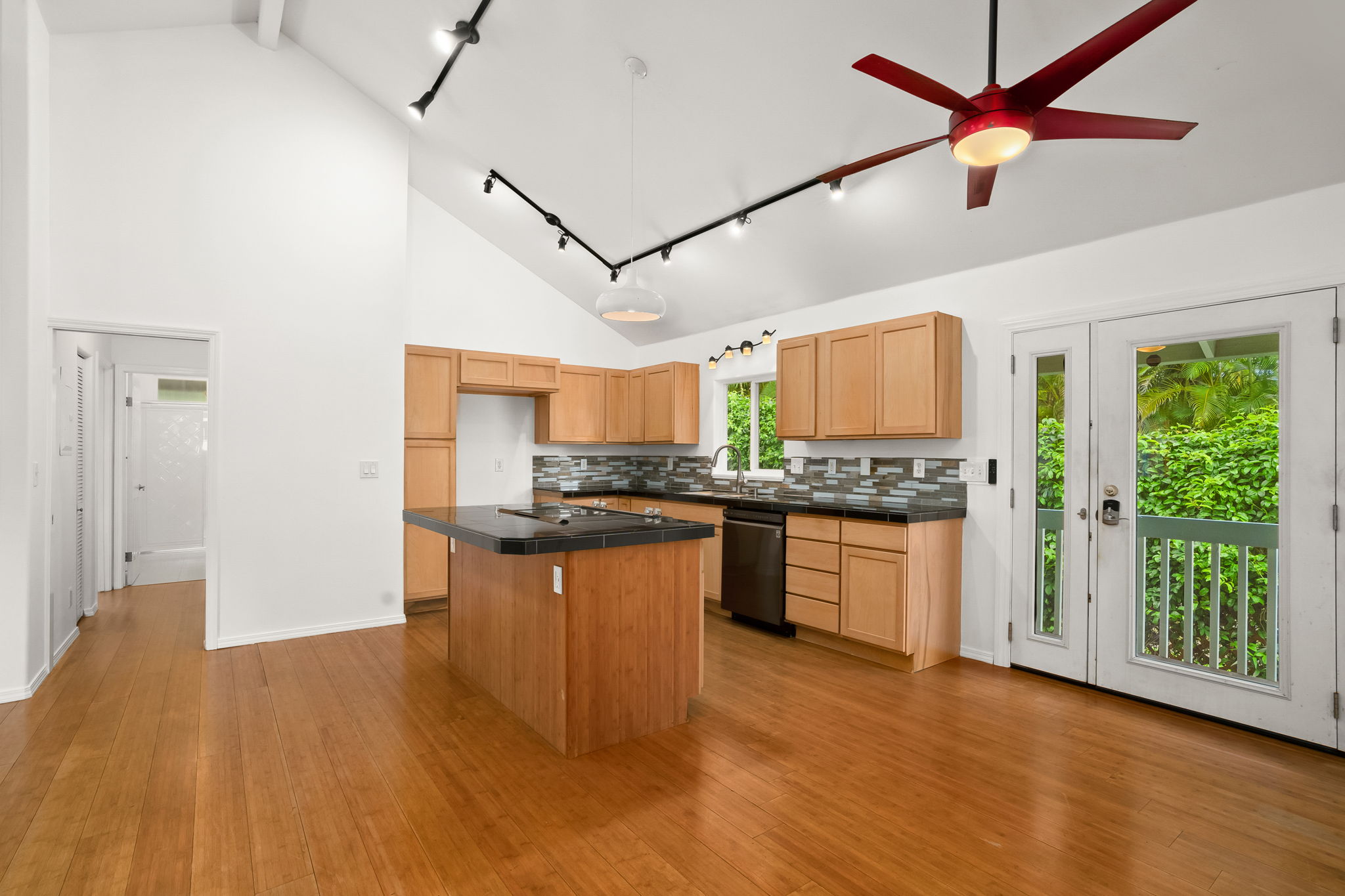 6450 Olohena Road Kapaa, HI 96746 - Photo 10 of 27 Gallery Image 10