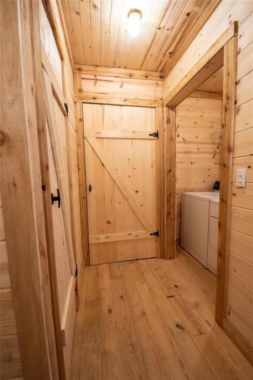 111 Ridgewood Lane Murchison, TX 75778 - Photo 18 of 36 entering into laundry room