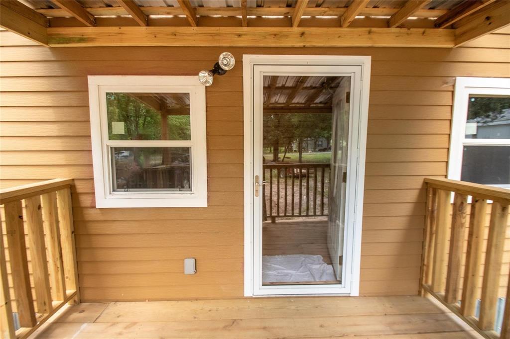 111 Ridgewood Lane Murchison, TX 75778 - Photo 4 of 36 Front door entrance