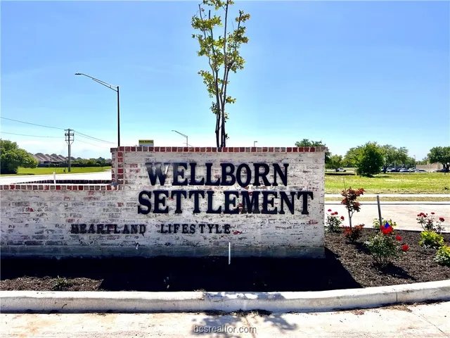 a view of sign board