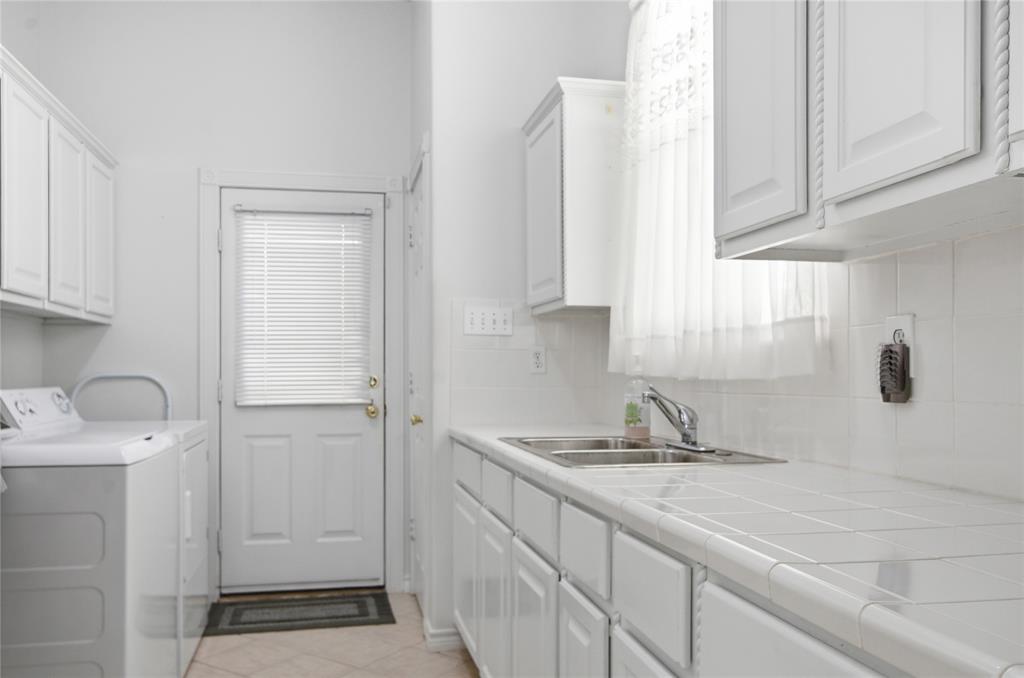 18737 Oakbrook Road Tyler, TX 75703 - Photo 15 of 32