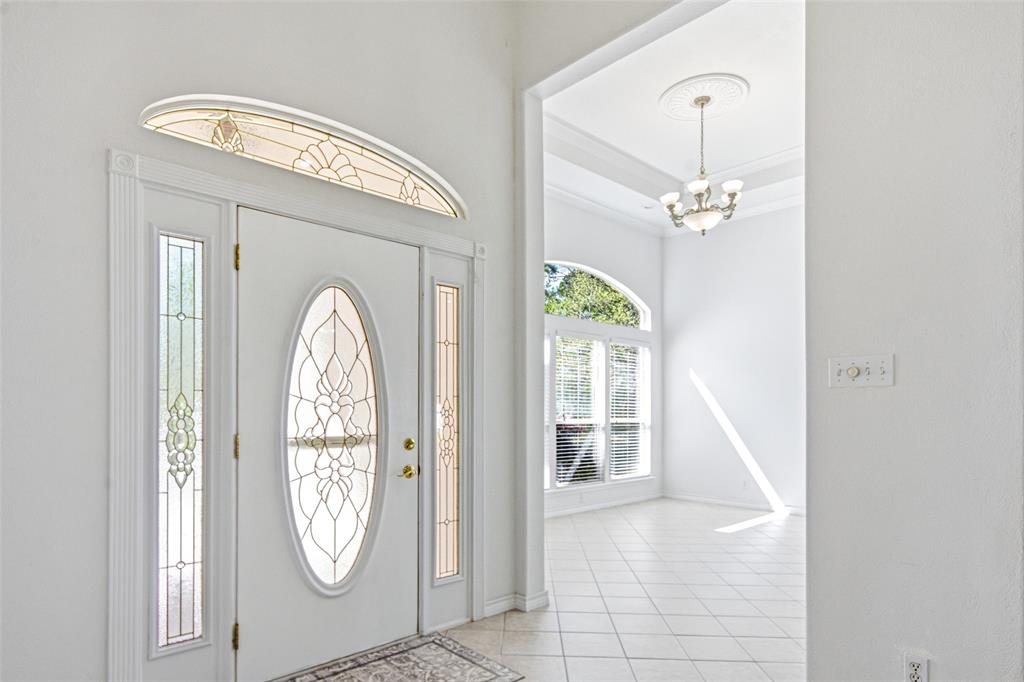 18737 Oakbrook Road Tyler, TX 75703 - Photo 7 of 32