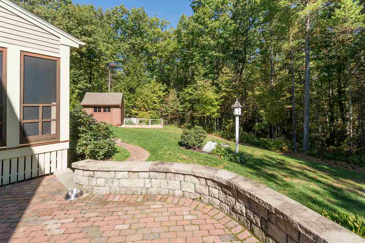 5 Old Mont Vernon Road Amherst, NH 03031 - Photo 35 of 37