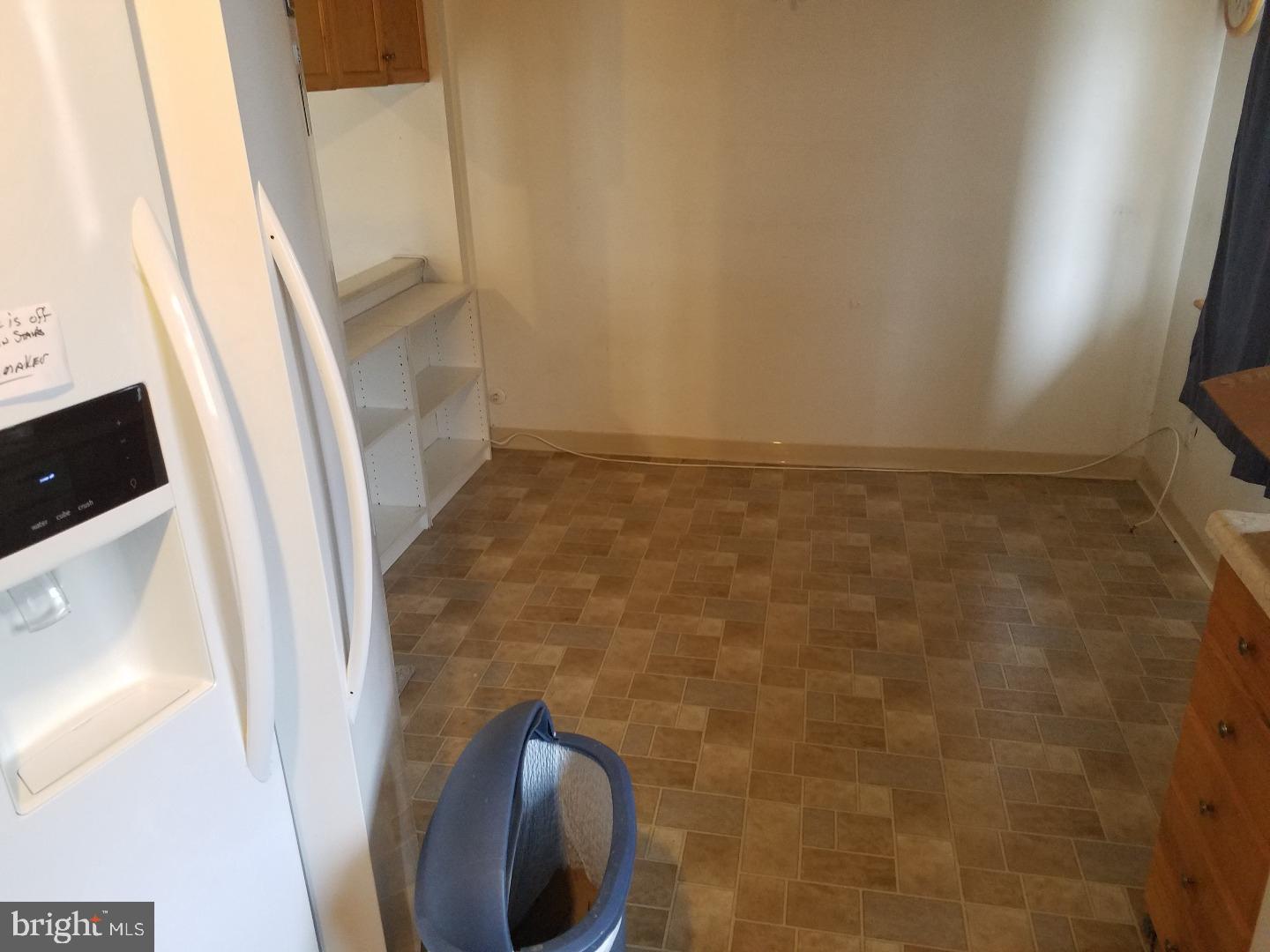 3826 Greenacres Road Philadelphia, PA 19154 - Photo 8 of 24 Kitchen