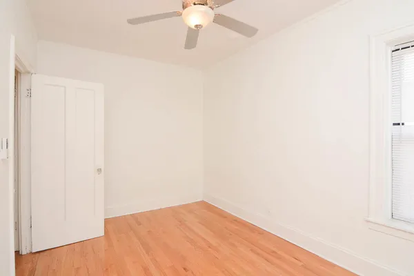 $2,297 | 626 West Stratford Place, Unit 3E, Chicago, IL 60657