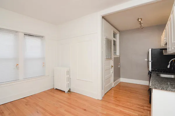 $2,297 | 626 West Stratford Place, Unit 3E, Chicago, IL 60657