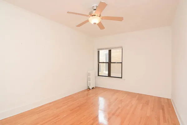 $2,297 | 626 West Stratford Place, Unit 3E, Chicago, IL 60657