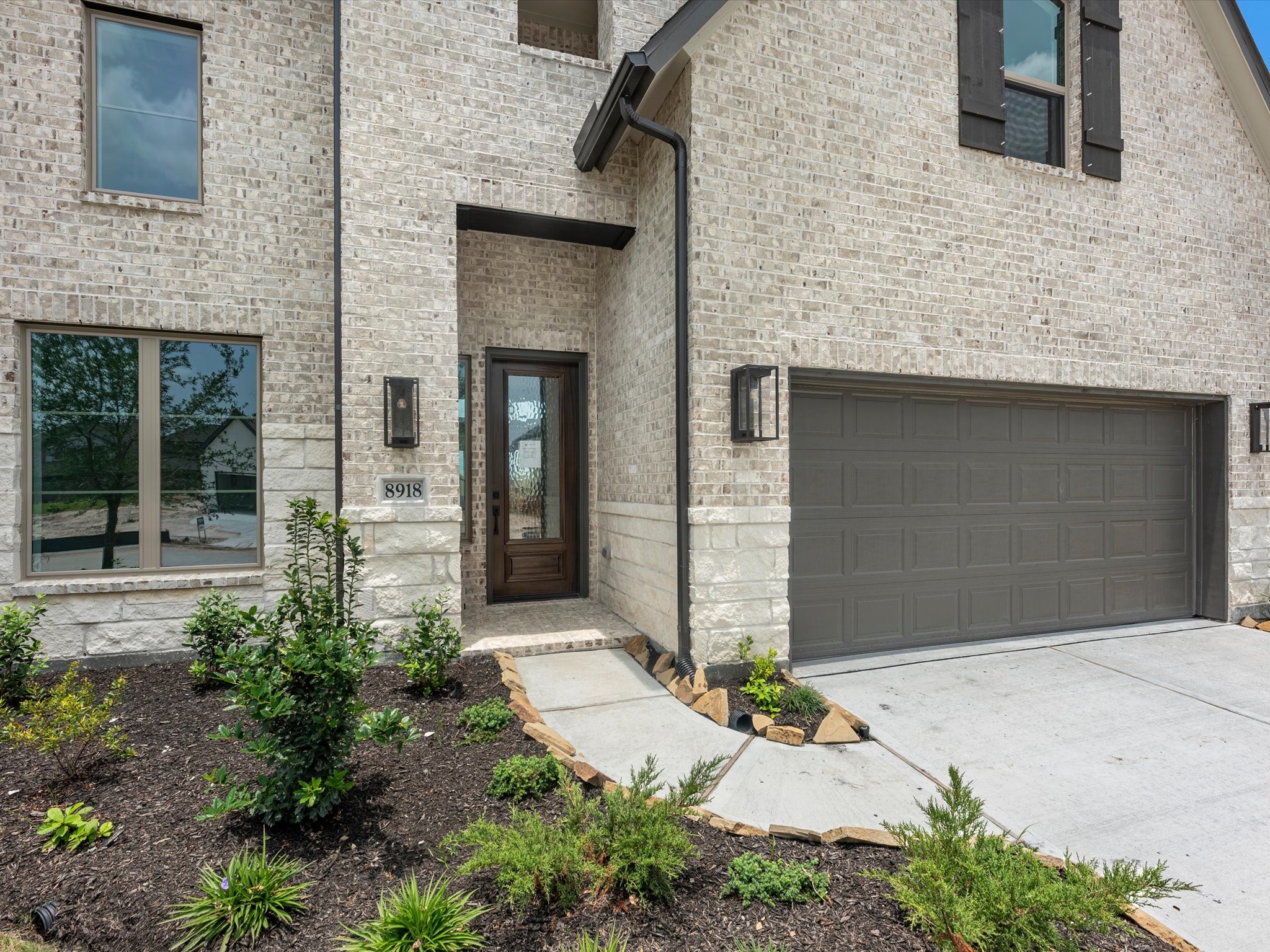 8918 Acropolis Lane Manvel, TX 77578 - Photo 2 of 31
