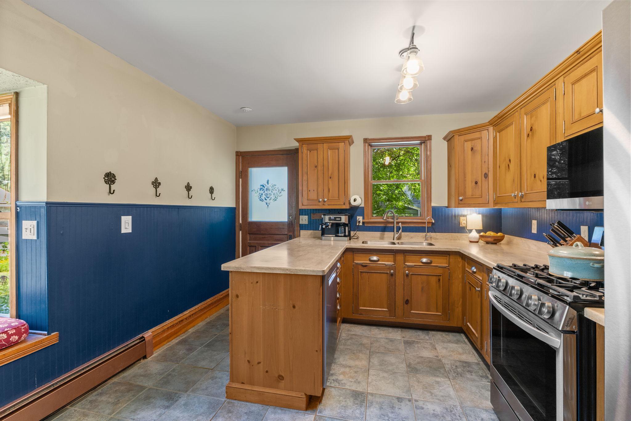 228 Summit Avenue Center City, MN 55012 - Photo 28 of 71