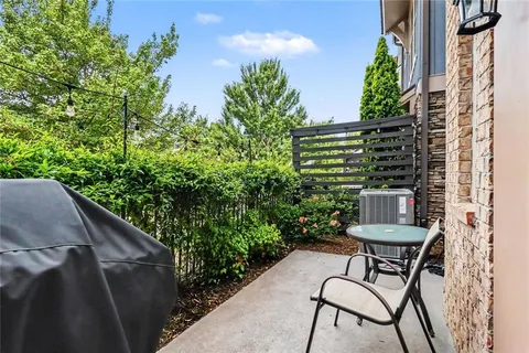 $495,000 | 1056 Moorewood Ln S East, Smyrna, GA 30080