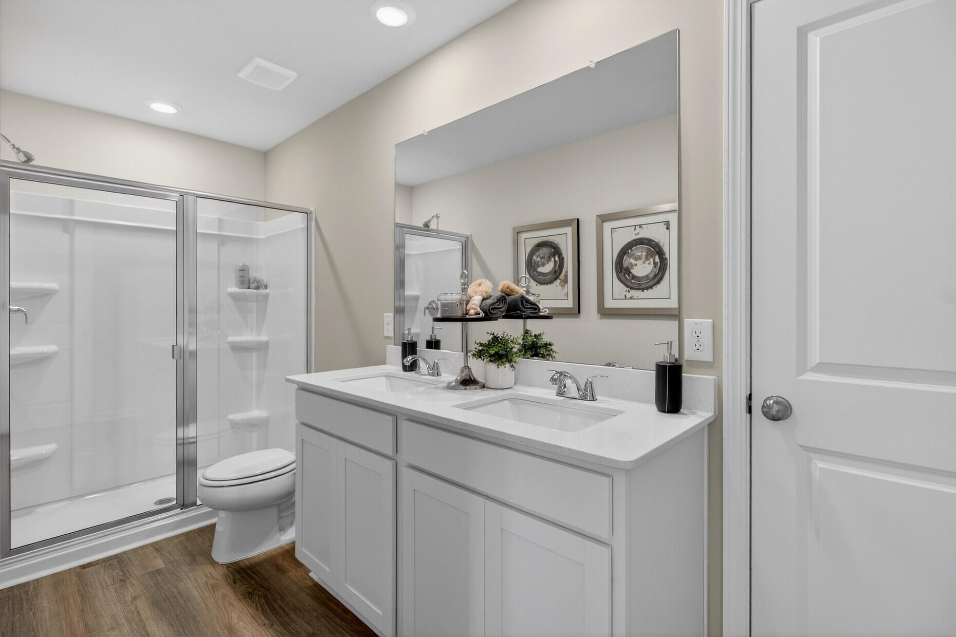 7068 Windham Way Ladson, SC 29456 - Photo 24 of 49 Primary Bath w: Oversized Walk-In Shower