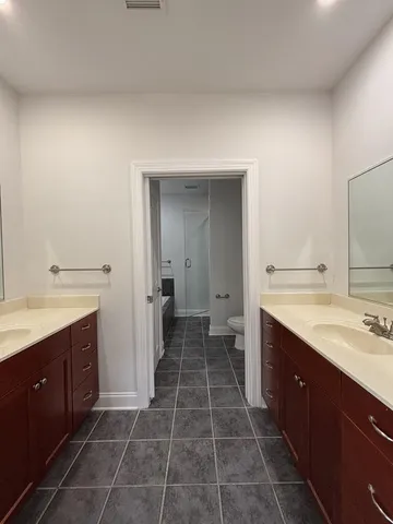 $2,300 | 5565 Colonial Chatsworth Circle, North Charleston, SC 29418