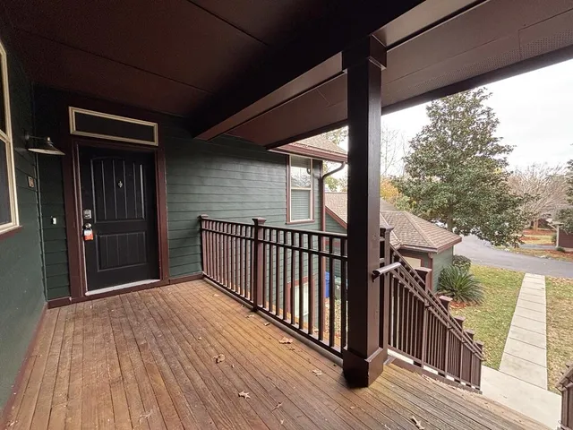 $2,300 | 5565 Colonial Chatsworth Circle, North Charleston, SC 29418