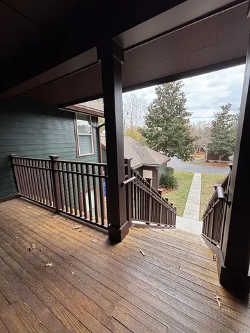 $2,300 | 5565 Colonial Chatsworth Circle, North Charleston, SC 29418