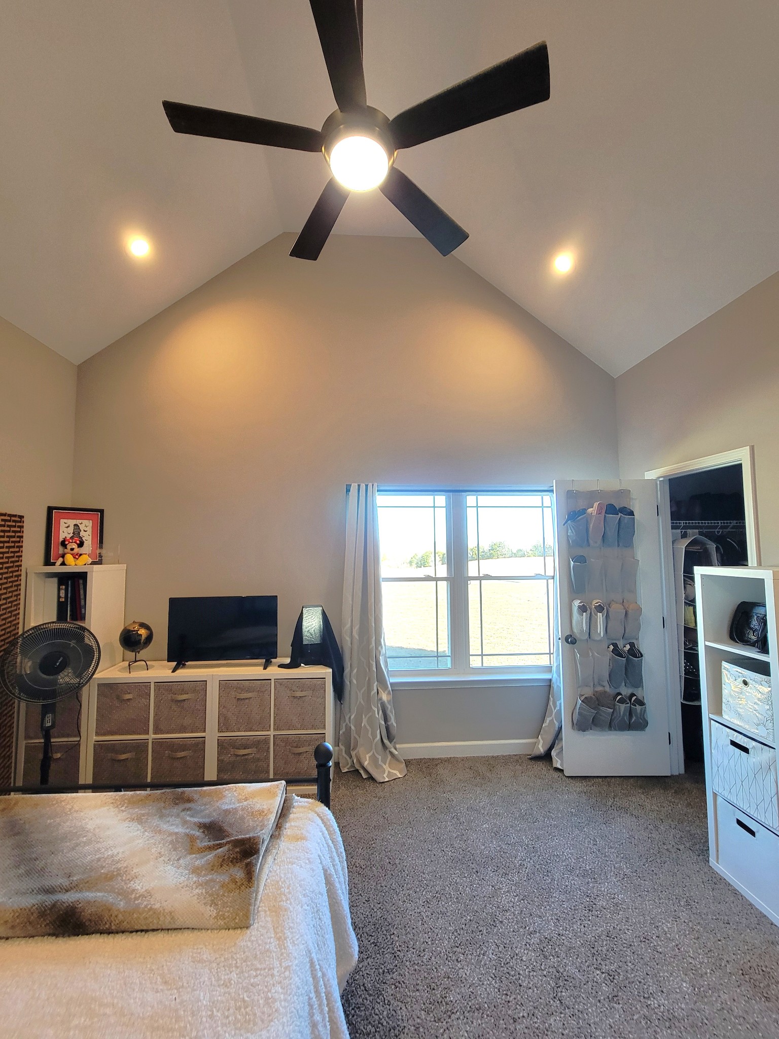 1152 Oak Grove Road Dickson, TN 37055 - Photo 24 of 53 a living room with furniture and a window