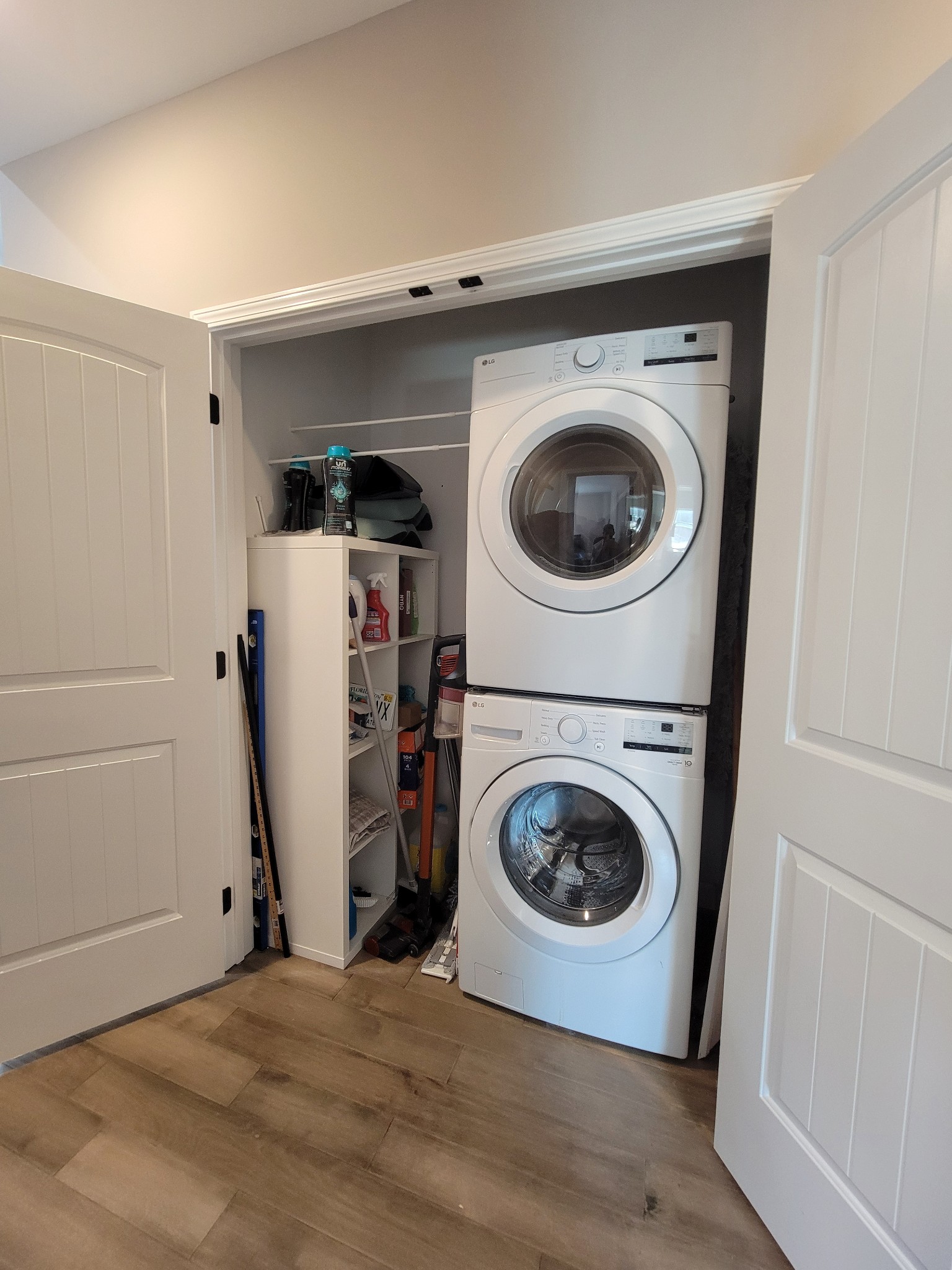 1152 Oak Grove Road Dickson, TN 37055 - Photo 34 of 53 a utility room with dryer and washer