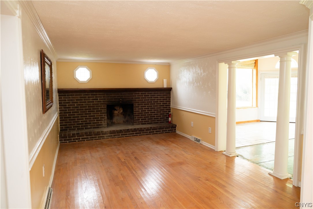 8009 Princess Path Clay, NY 13090 - Photo 18 of 50