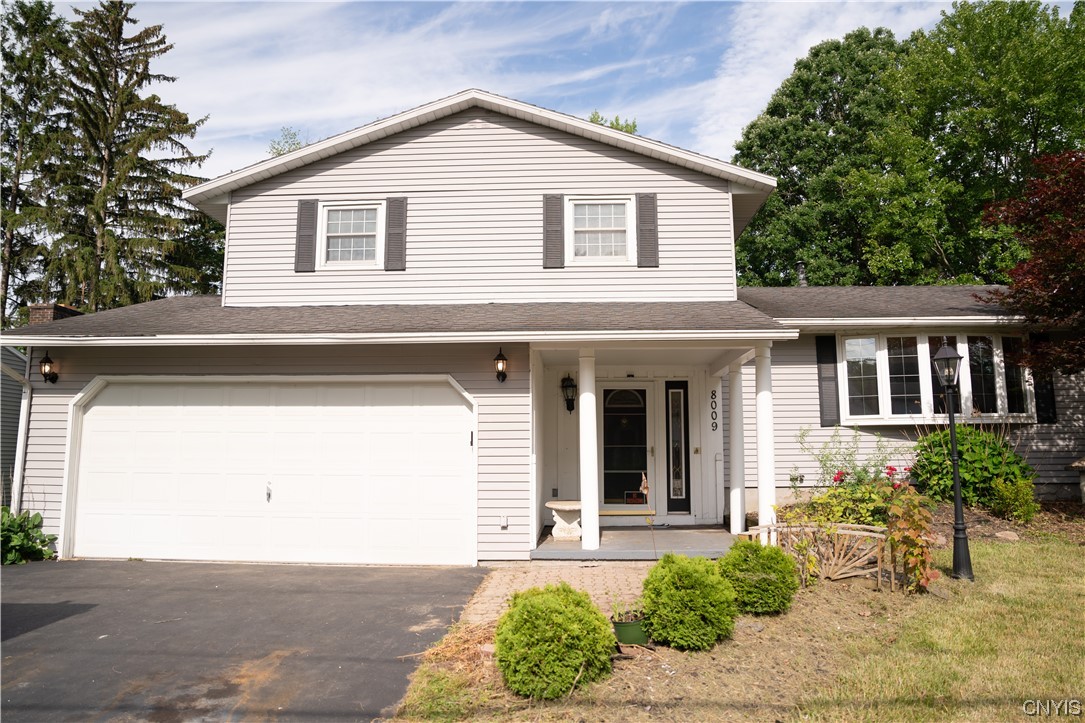 8009 Princess Path Clay, NY 13090 - Photo 2 of 50