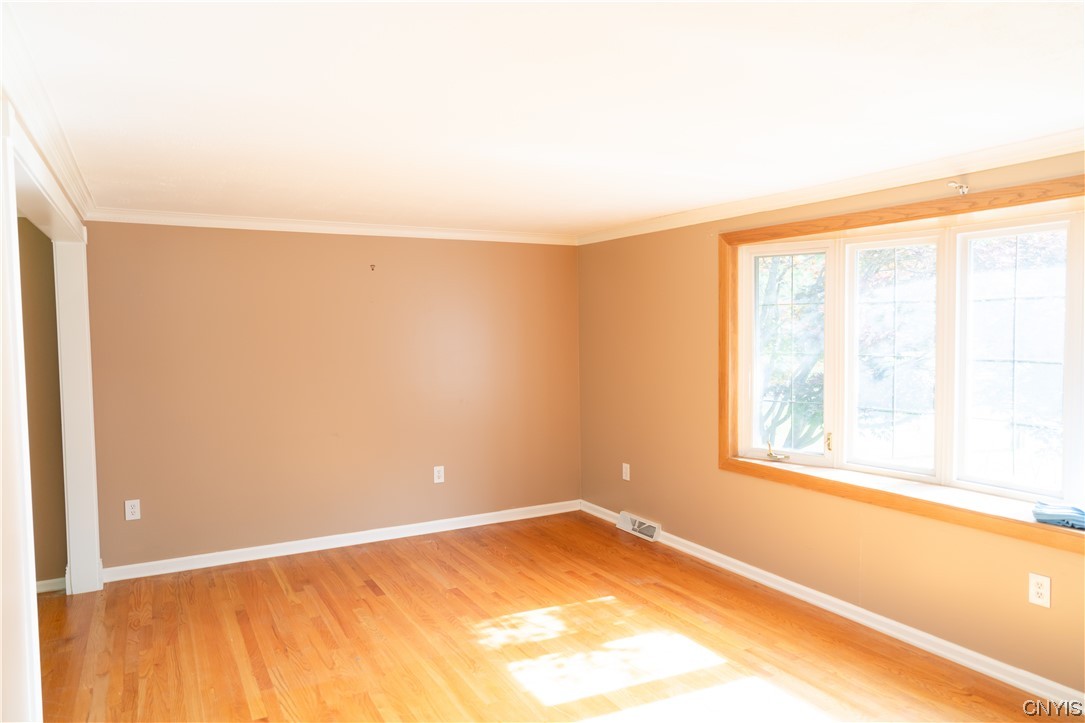 8009 Princess Path Clay, NY 13090 - Photo 24 of 50