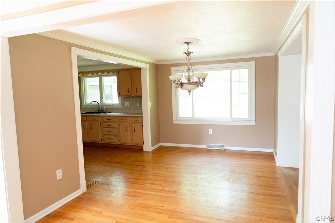 8009 Princess Path Clay, NY 13090 - Photo 27 of 50