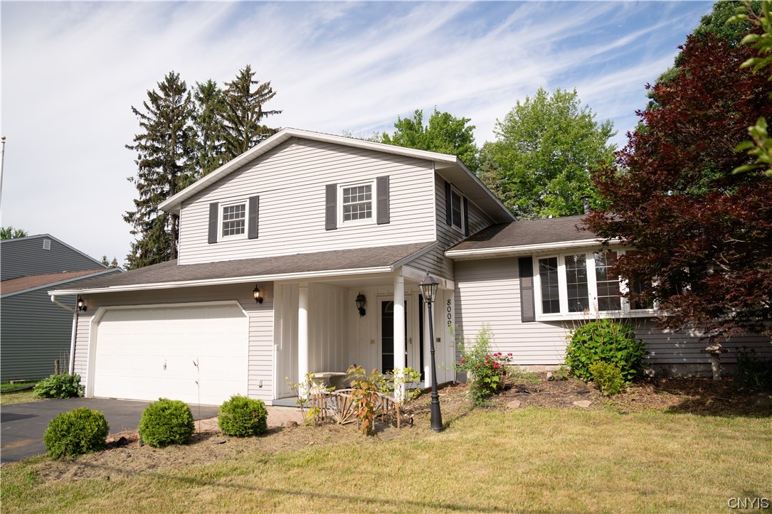 8009 Princess Path Clay, NY 13090 - Photo 3 of 50