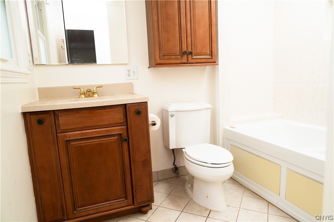 8009 Princess Path Clay, NY 13090 - Photo 39 of 50