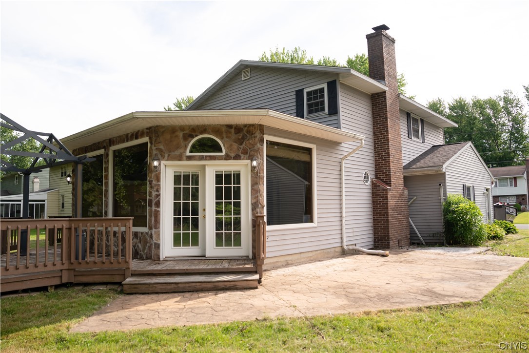 8009 Princess Path Clay, NY 13090 - Photo 5 of 50
