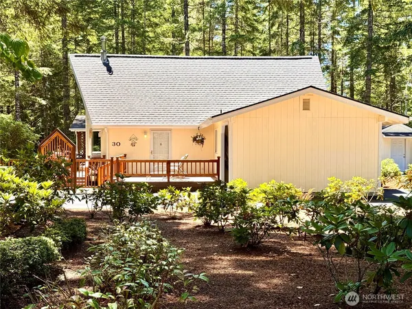 $450,000 | 30 East Hemlock Lane, Union, WA 98592