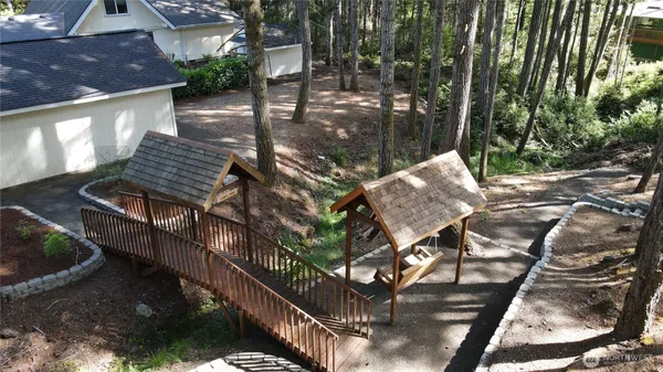 $450,000 | 30 East Hemlock Lane, Union, WA 98592