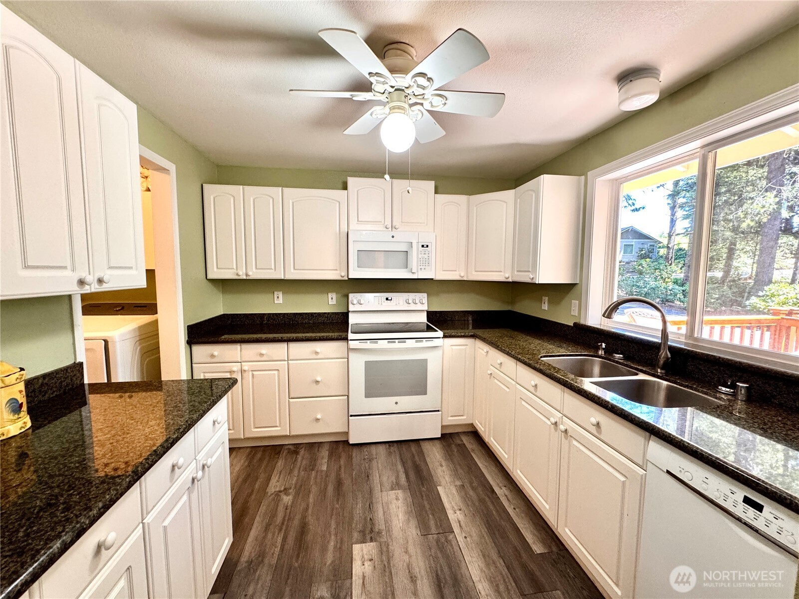30 East Hemlock Lane Union, WA 98592 - Photo 31 of 40