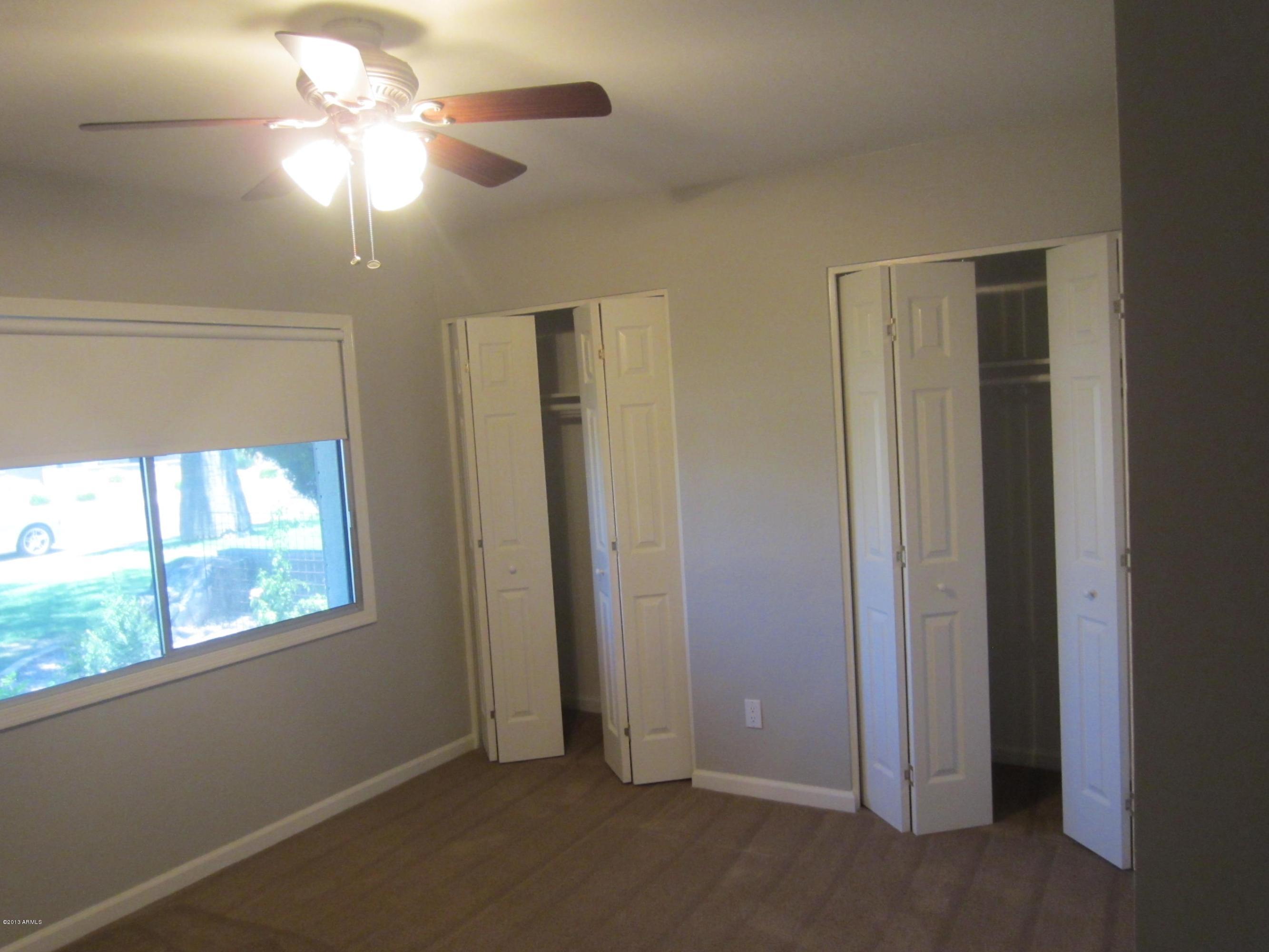 3719 South Elm Street Tempe, AZ 85282 - Photo 23 of 30 3719 S Elm St br 4