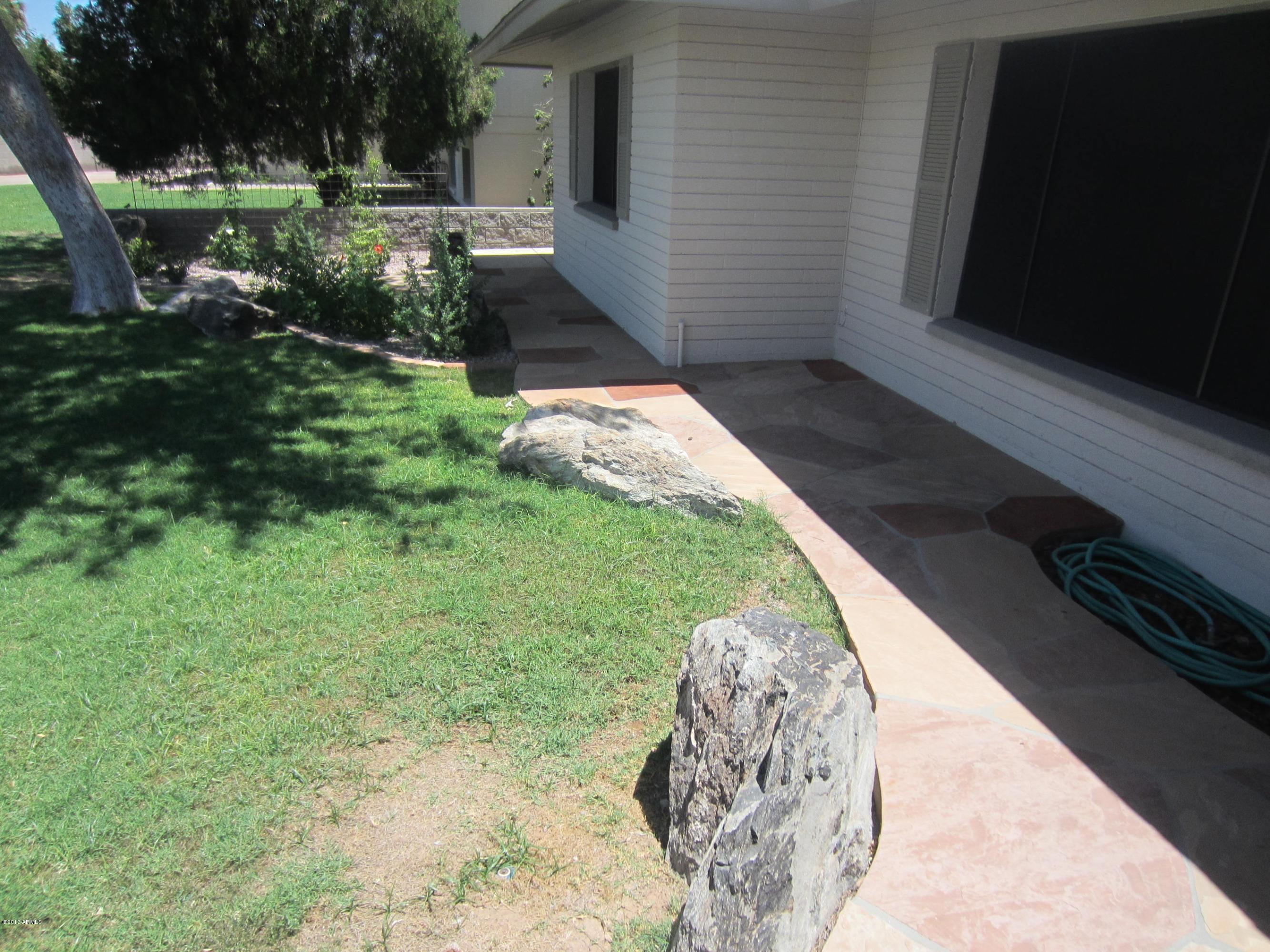 3719 South Elm Street Tempe, AZ 85282 - Photo 25 of 30 3719 S Elm St front