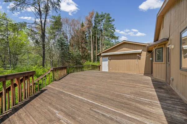 $319,900 | 31461 Orchard Brook Court, Farmington Hills, MI 48336