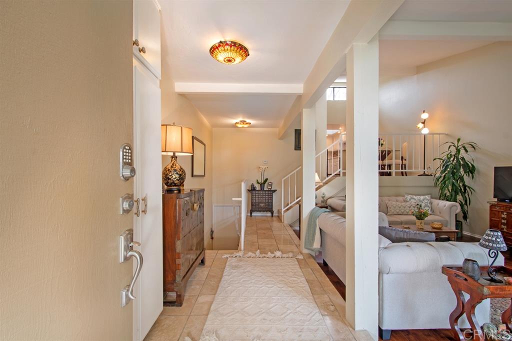 7331 Alicante Road, Unit B Carlsbad, CA 92009 - Photo 6 of 25