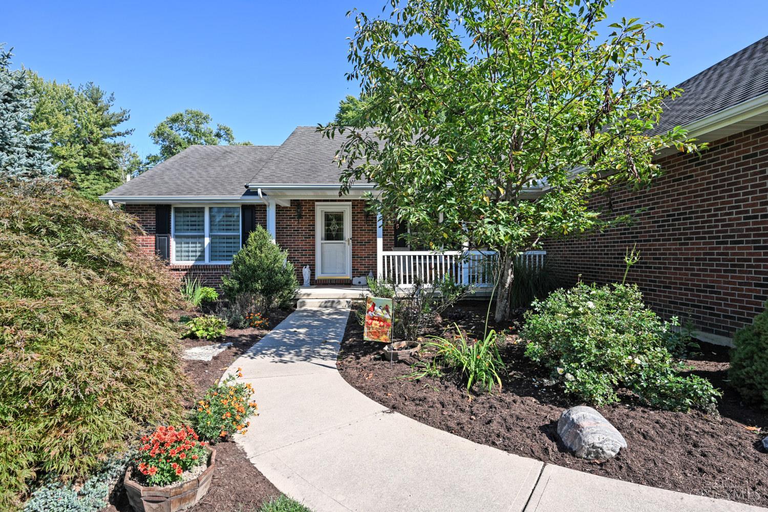 8558 Cox Road West Chester, OH 45069 - Photo 4 of 64 Gallery Image 4