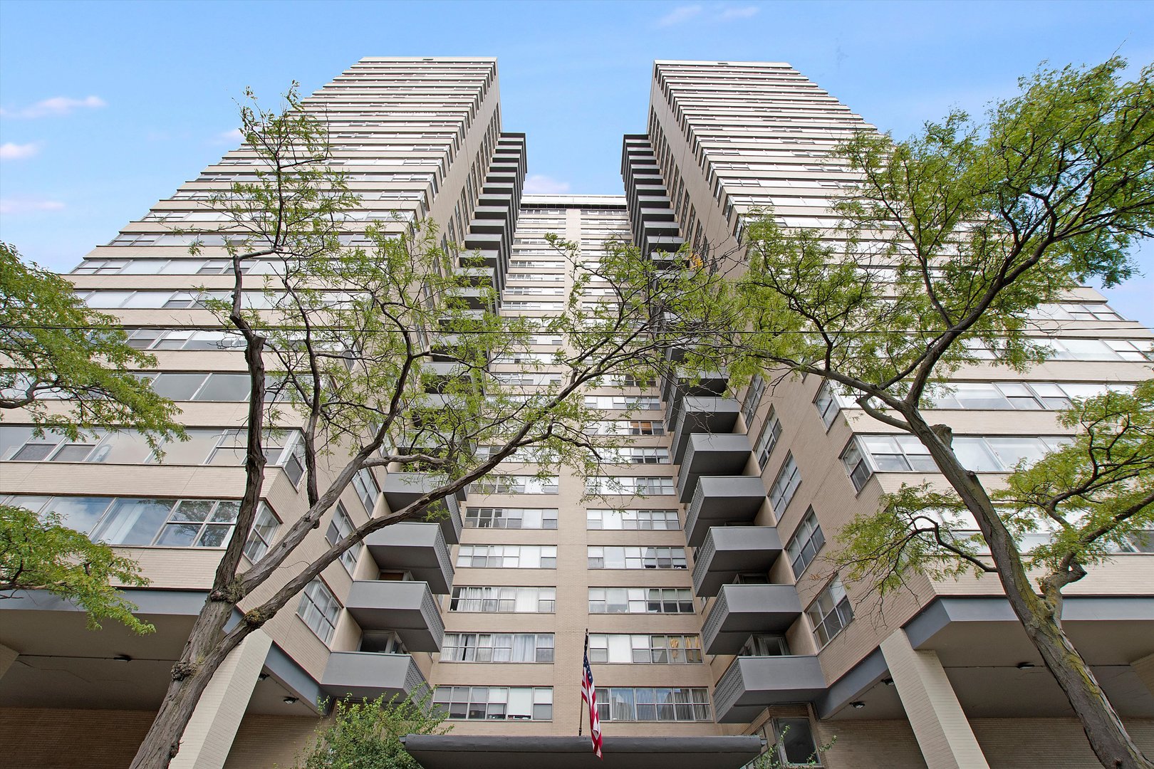 6301 North Sheridan Road, Unit 22V Chicago, IL 60660 - Photo 24 of 24 Gallery Image 24